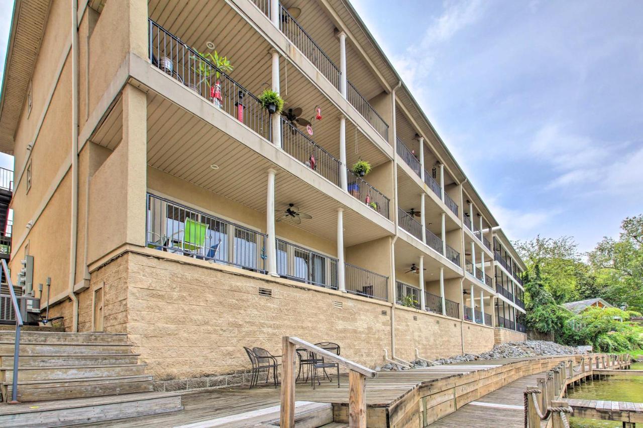 Lakefront Hot Springs Condo With Balcony And Boat Slip Экстерьер фото